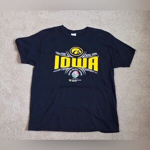 Men’s Large Gildan Black Iowa T Shirt Rose Bowl  2016